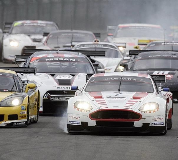 Start der FIA-GT1-WM auf dem Nürburgring. Foto: ADAC/Auto-Reporter:NET